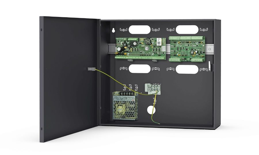 MC16-PAC-ST-4-KIT Zestaw kontroli dostępu na 4 przejścia