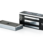 ZW130V2 Zwora elektromagnetyczna 60 kg, zewnetrzna, IP65