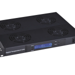 SA-F-1U-4-T2-C Panel wentylacyjny 19" 1U, cyfrowy