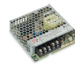 PS4D Zasilacz 4 przejść 13,8VDC/6,0A