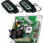 RF-4C-2K Odbiornik sterownika radiowego RF-4 w zestawie z dwoma pilotami TR-4